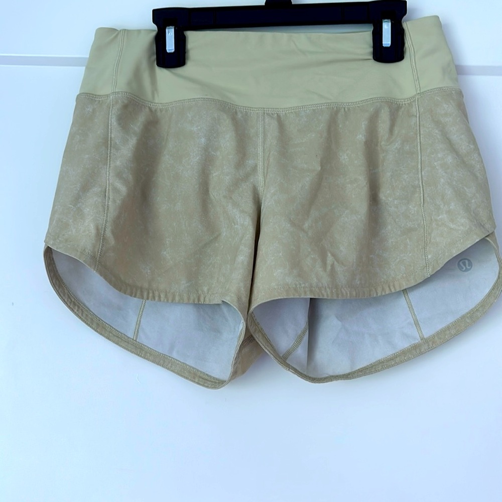 Lululemon athletic short   Size: 4 Tall